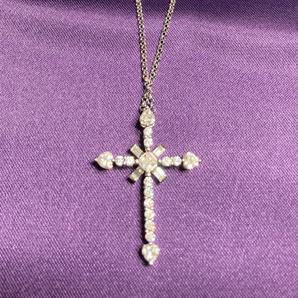 NWT JC Penny sterling silver cross with clear cubic zirconia stones. - Picture 1 of 4